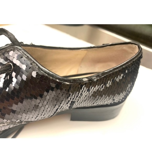 LOUISE ET CIE -‘Adwin' Black Patent Leather Almond Toe oxfords. Size 7.5 US - Picture 8 of 10